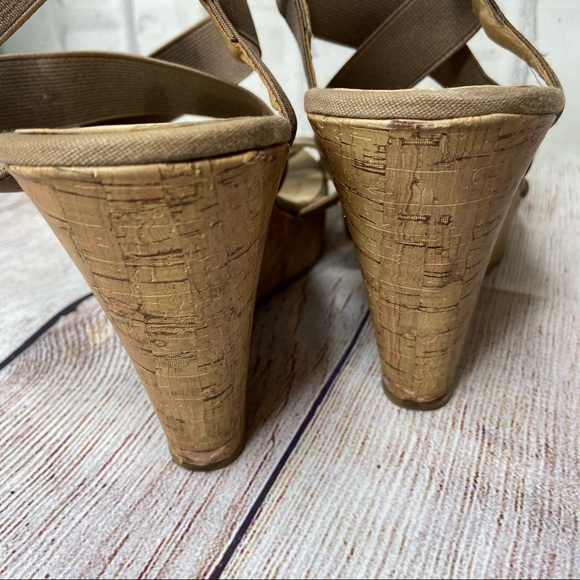 CL by Laundry tan wedge elastic band heels 10 - Picture 6 of 11